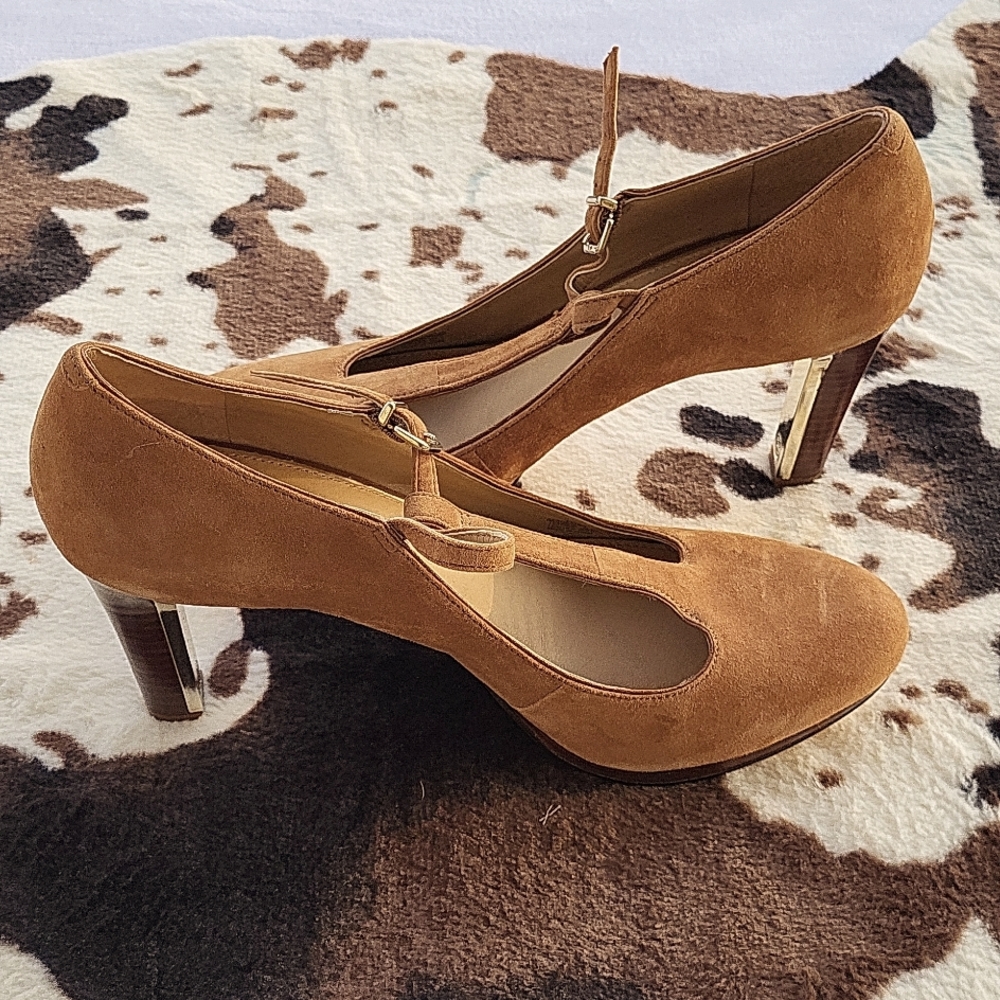 Antonio Melanie suede heels